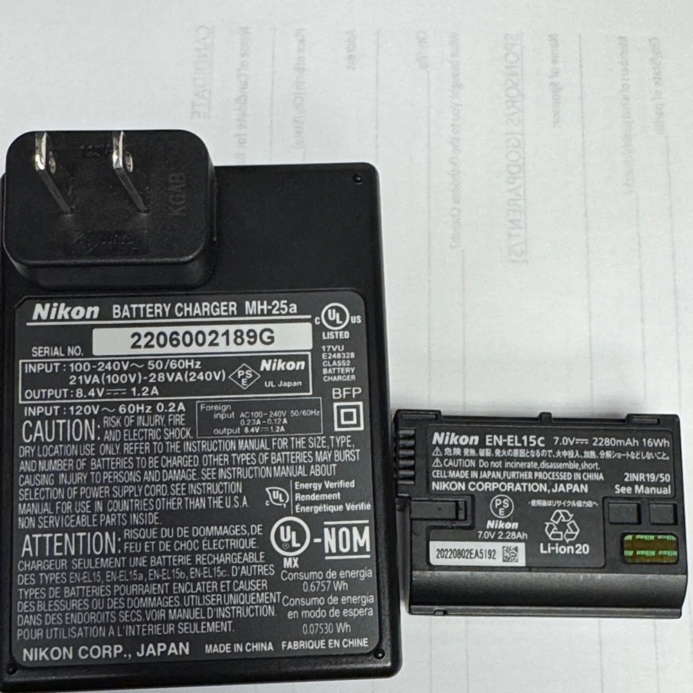 Nikon Black Battery Charger and Battery